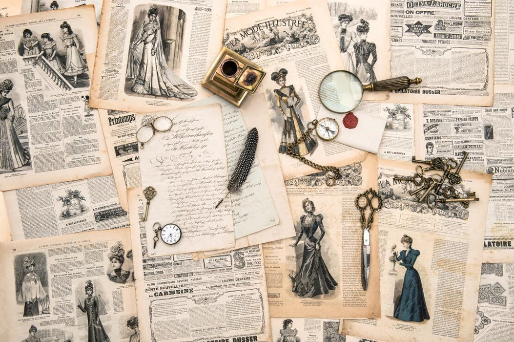 Vintage newspaper wallpaper mural | Nostalgic themed wallpaper - Carving wallpaper